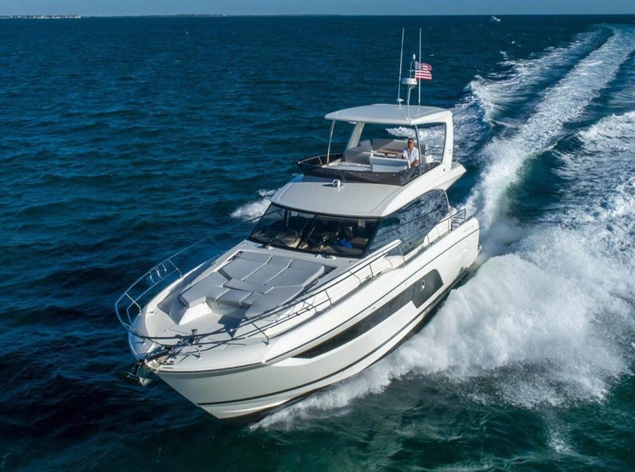 Motor Yachts 5599 2o
